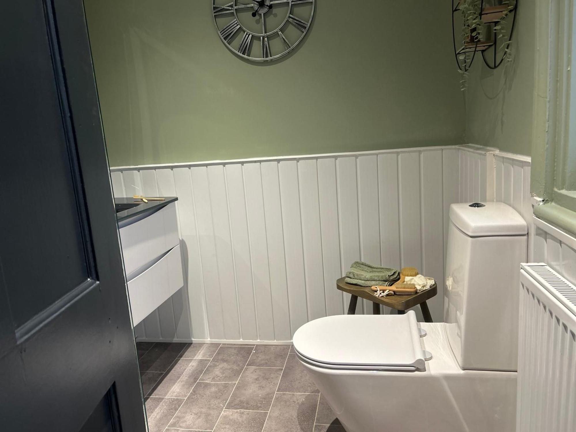 Park View Is A Beautiful Whole Entire House Close To Town Centre, Sleeps 8 In 4 Rooms, 2 Doubles And 4 Single Beds With 2 Shower Rooms, Available For Holidays, Insurance Stays, Trades People, Contractors, Pets Welcome ويزبيتش المظهر الخارجي الصورة