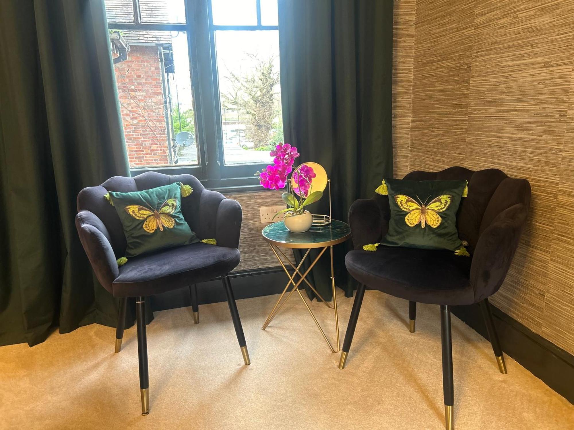 Park View Is A Beautiful Whole Entire House Close To Town Centre, Sleeps 8 In 4 Rooms, 2 Doubles And 4 Single Beds With 2 Shower Rooms, Available For Holidays, Insurance Stays, Trades People, Contractors, Pets Welcome ويزبيتش المظهر الخارجي الصورة
