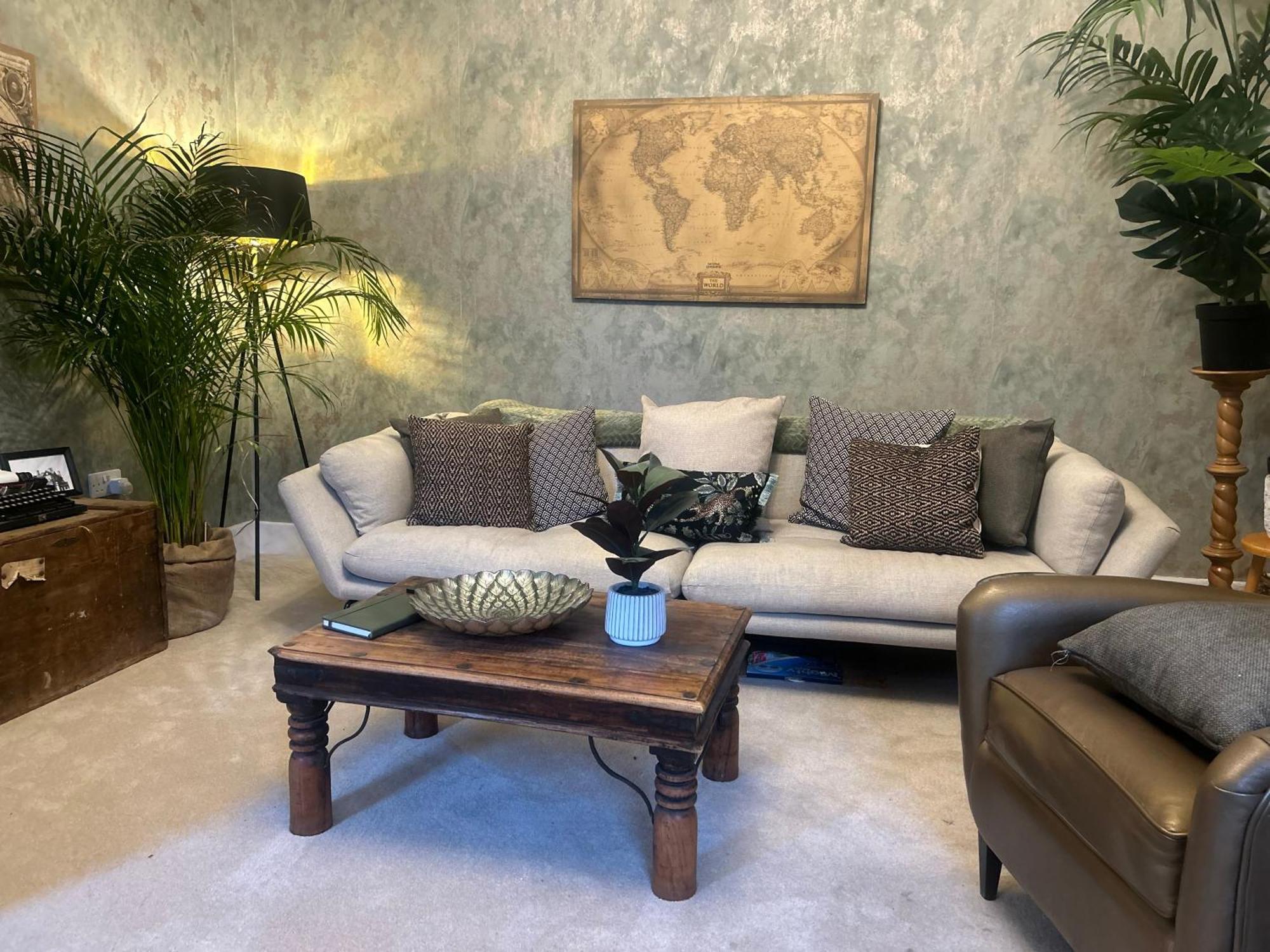 Park View Is A Beautiful Whole Entire House Close To Town Centre, Sleeps 8 In 4 Rooms, 2 Doubles And 4 Single Beds With 2 Shower Rooms, Available For Holidays, Insurance Stays, Trades People, Contractors, Pets Welcome ويزبيتش المظهر الخارجي الصورة