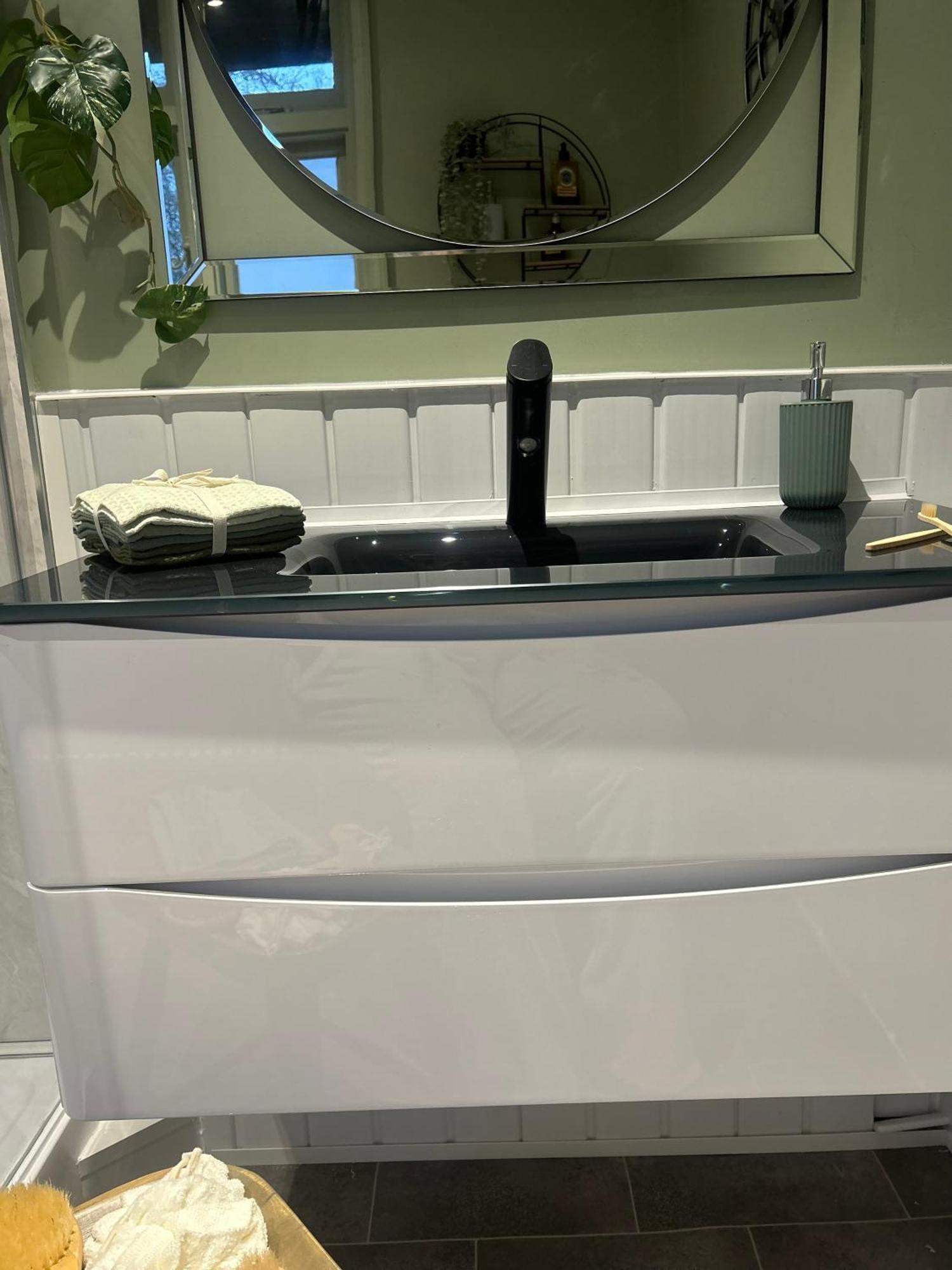 Park View Is A Beautiful Whole Entire House Close To Town Centre, Sleeps 8 In 4 Rooms, 2 Doubles And 4 Single Beds With 2 Shower Rooms, Available For Holidays, Insurance Stays, Trades People, Contractors, Pets Welcome ويزبيتش المظهر الخارجي الصورة